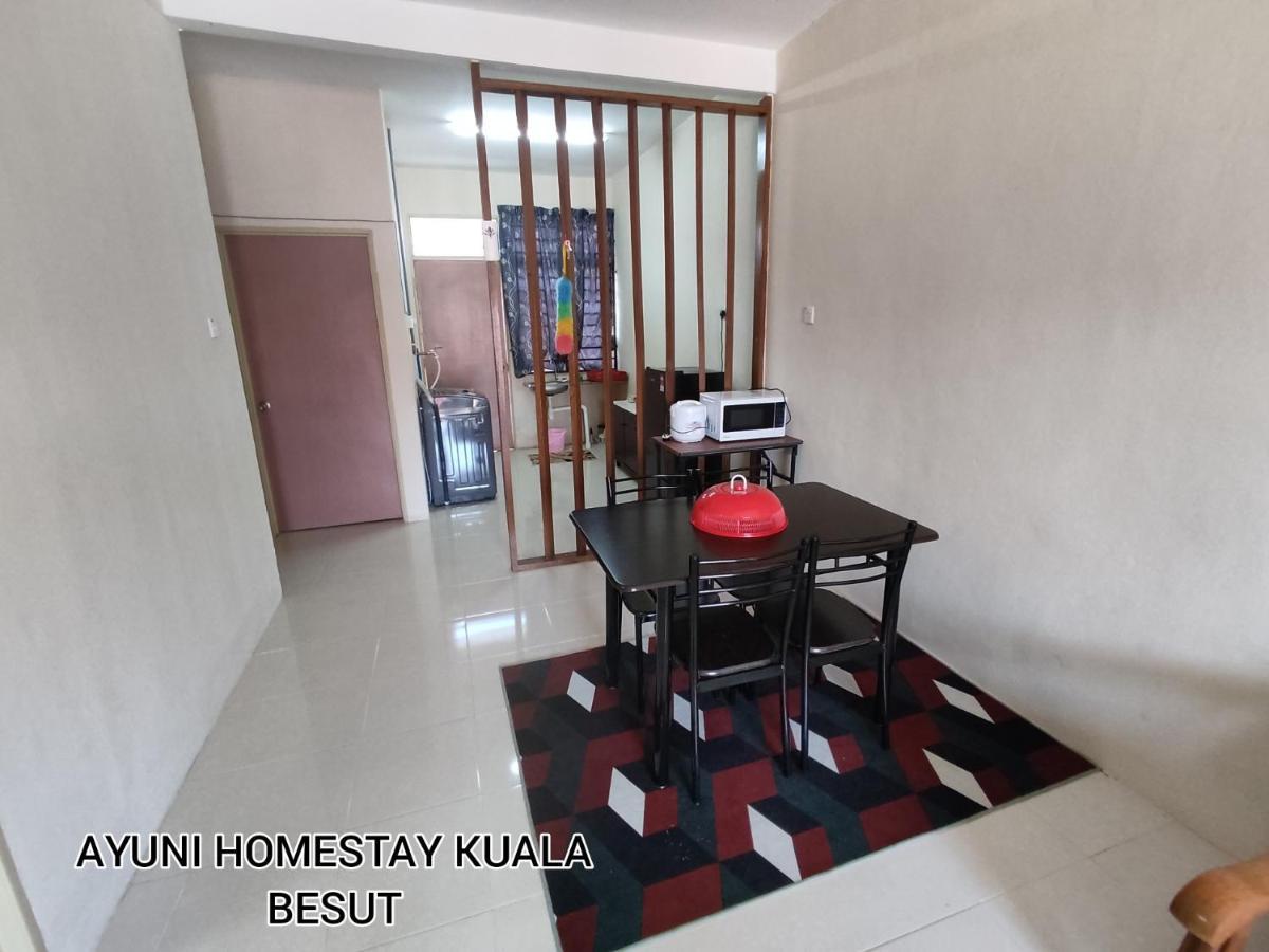 Ayuni Homestay Kuala Besut Terengganu Экстерьер фото